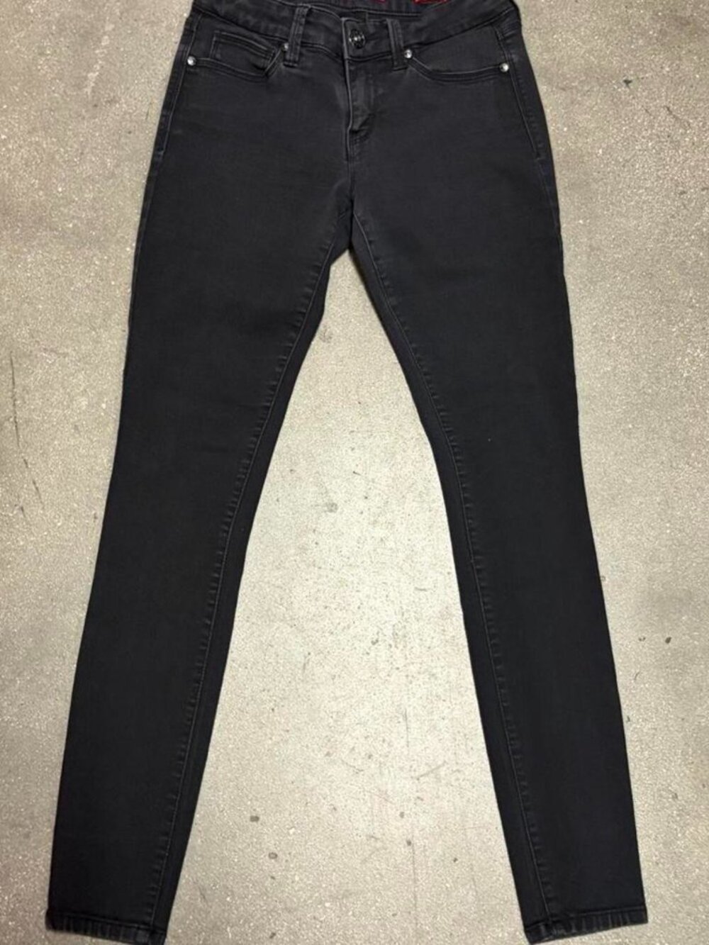 Guess Women's Black Skinny Jeans – Size 26